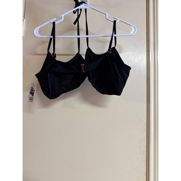 Time And Tru Womens Solid Keyhole Plus Top With Adjustable Straps & Back Closure - Picture 5 of 9